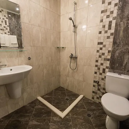 Polina Guest house