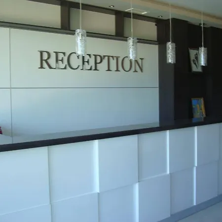 Polina ゲストハウス *